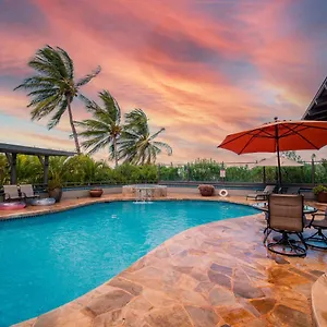 Noahs Hideaway Luxury Bed & Breakfast Lahaina